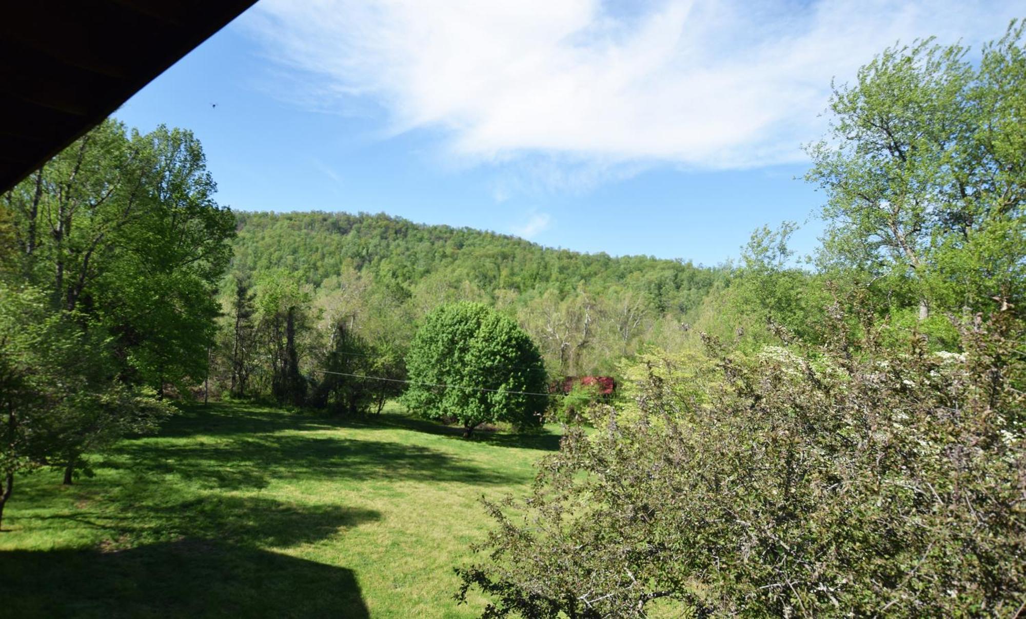 Graves Mountain Farm & Lodges Syria Bagian luar foto