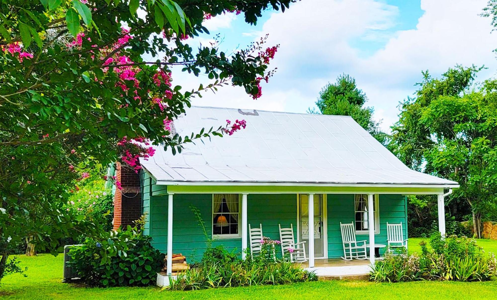 Graves Mountain Farm & Lodges Syria Bagian luar foto